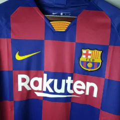 Personalização de camisas de futebol, Times internacionais de futebol, Uniformes de futebol de alta qualidade, Designs exclusivos de camisas de futebol, Coleção de camisas de futebol autênticas , Camisas de futebol vintage, Camisas de futebol colecionávei