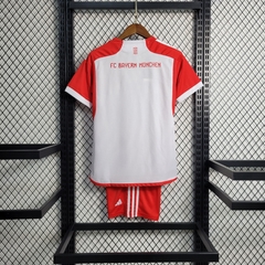 Imagem do Camisa + Short Infantil Unissex Bayern de Munique I Home 2023/2024 Adidas - Vermelho