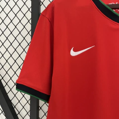 Camisa Portugal Home 24/25 Torcedor Masculina - Vermelha - CAMISAS DE FUTEBOL TAILANDESAS 1.1 - 12multimarcas