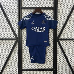 Personalização de camisas de futebol, Times internacionais de futebol, Uniformes de futebol de alta qualidade, Designs exclusivos de camisas de futebol, Coleção de camisas de futebol autênticas , Camisas de futebol vintage, Camisas de futebol colecionávei