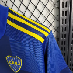 Camisa Boca Juniors Home I 2023/2024 Torcedor Masculina - Azul e Amarela na internet