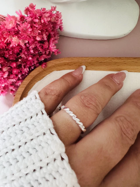 ANEL TRANÇADINHO CRAVEJADO - comprar online