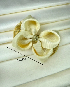 Laço creme com dourado - Bora Boutique