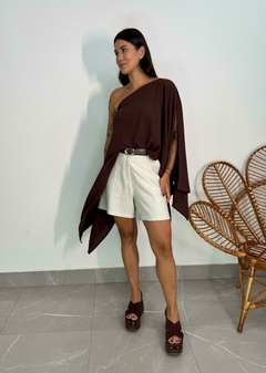 Blusa Louise Vinho escuro na internet