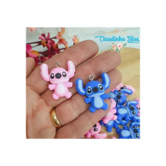 pingente Stitch de resina - 2 unidades da mesma cor - 30mm