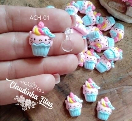 Aplique 2cm com adaptador cupcake hello kitty ach01