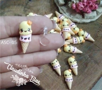 Aplique 2cm com adaptador sorvete casquinha asc05