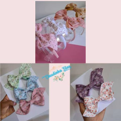 Box pegue e monte florescer - (5 laços no bico e 4 laços na tiara)