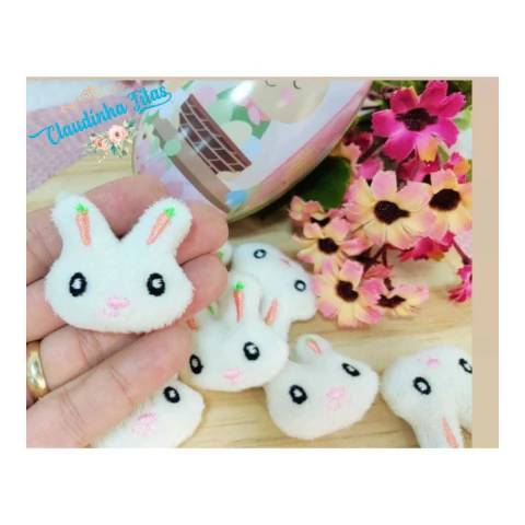 Coelho de pelúcia mini 4x4 cm (1 unidade)