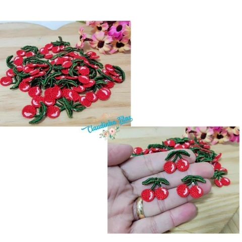 Aplique cereja bordada 2x2cmmm - (4 unidades)