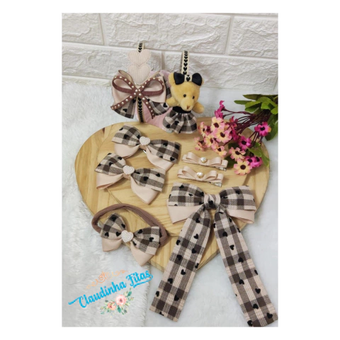 Box pegue e monte xadrez coração marrom