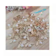 Aplique ou pingente abelha com pérola - 27x22mm - 3 cm - ( 1 unidade) - comprar online