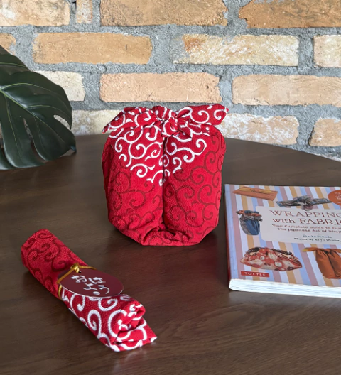 Furoshiki Karakusa Vermelho