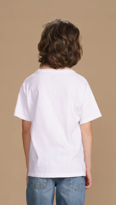 REMERA ESTAMPA GROUP B - Rum Rum