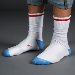 MEDIAS NIKI ROJO - comprar online
