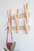 Perchero Felix Jr 47x50x12cm en MDF con melamina roble - Planeta Casa
