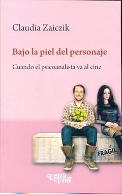 BAJO LA PIEL DEL PERSONAJE