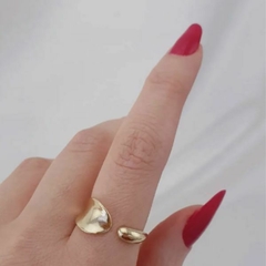 Anel Amaea Contemporâneo Regulável Folheado a Ouro 18k