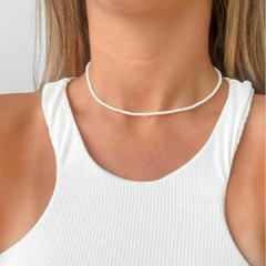 Choker Amaea Miçanga Jablonex Branca com Fecho Folheado a Prata - comprar online