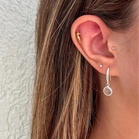 Brinco Amaea Gancho Pingente Moeda Cristal Folheado a Prata