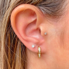Brinco Amaea Zircônias Coração 13mm Folheado a Ouro 18k
