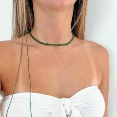 Choker Amaea de Cristal Facetado Verde Escuro em Macramê de 4mm