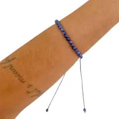 Pulseira Amaea Esfera Natural Jade Azul Leitoso Brilho 4mm Macramê ou Folheados