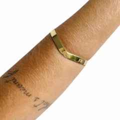 Bracelete Amaea Formato V Largo Folheado a Ouro 18k