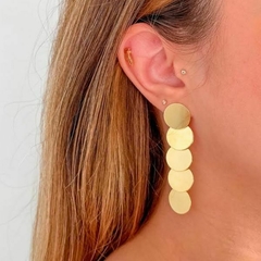 Brinco Amaea Elos Redondos Folheado a Ouro 18k