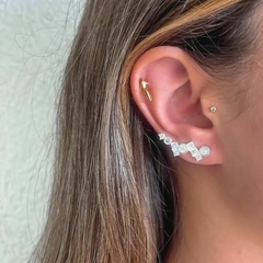 Brinco Amaea Ear Cuff em Zirconias Folheado a Prata - 1 Ano de Garantia no Banho