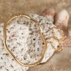 Bracelete Amaea Onduladas Folheado a Ouro 18K
