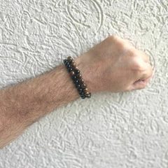 Kit com 2 Pulseiras Amaea Masculina Pedra Natural Olho de Tigre e Ônix 8mm em Macramê