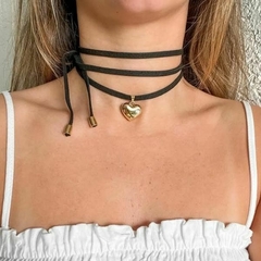 Colar Choker Amaea Camurça Coração Zircônia Folheado a Ouro 18k