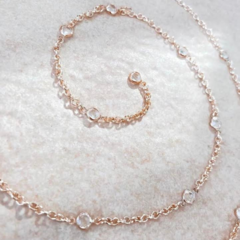 Body Chain Amaea com Entremeios em Cristais Facetados Banhada a Ouro - comprar online
