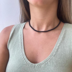 Choker Amaea Àgata Preta Esferas de 4mm Folheada a Prata