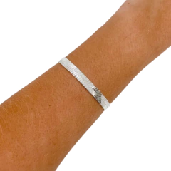 Choker Amaea Fita Larga Folheada a Prata