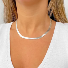 Choker Amaea Fita Larga Folheada a Prata