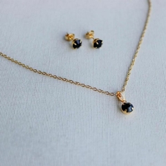Conjunto Amaea Ponto de Luz Zircônia Negra Folheado a Ouro 18k - 1 Ano de Garantia no Banho