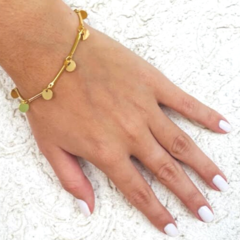 Pulseira Amaea Medalhinha Circular Folheada a Ouro 18k - 1 Ano de Garantia no Banho