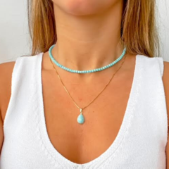 Colar Amaea com Pingente Gota Turquesa Folheado a ouro 18K