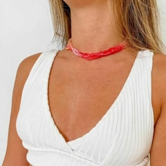Choker Amaea Cristal triangular 4mm Tie Dye Vermelha Folheada a Prata
