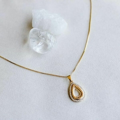Colar Amaea Pingente Gota em Zircônias Folheados a Ouro 18k - 1 Ano de Garantia no Banho