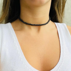 CHOKER AMAEA PEDRA VULCÂNICA DE 4MM FOLHEADA A OURO 18K