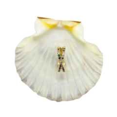Piercing Amaea X Cravejado em Zircônias Coloridas Folheada a Ouro 18k 