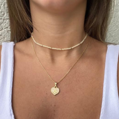 Colar Amaea Coração Trevo Perolado Folheado a Ouro 18k