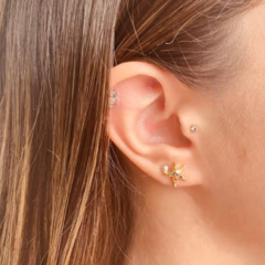 Brinco Amaea Estrelinha Colorida Folheada a Ouro 18k - 1 Ano de Garantia no Banho