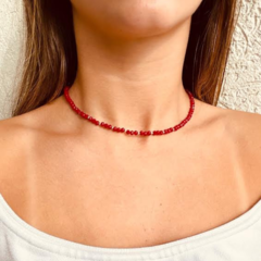 Choker Amaea Cristal de Vidro Vermelha com Entremeios em Prata