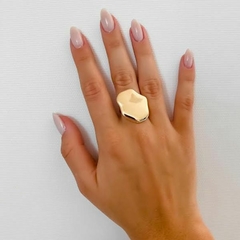 Anel Amaea Regulável Oval Orgânico Folheado a Ouro 18k