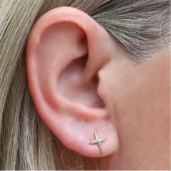 Brinco Amaea Ear Line Folheado a Prata - 1 Ano de Garantia no Banho