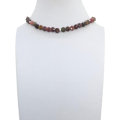 Choker Amaea de Pedra Natural Rodonita Achatada com entremeios Folheados a Prata